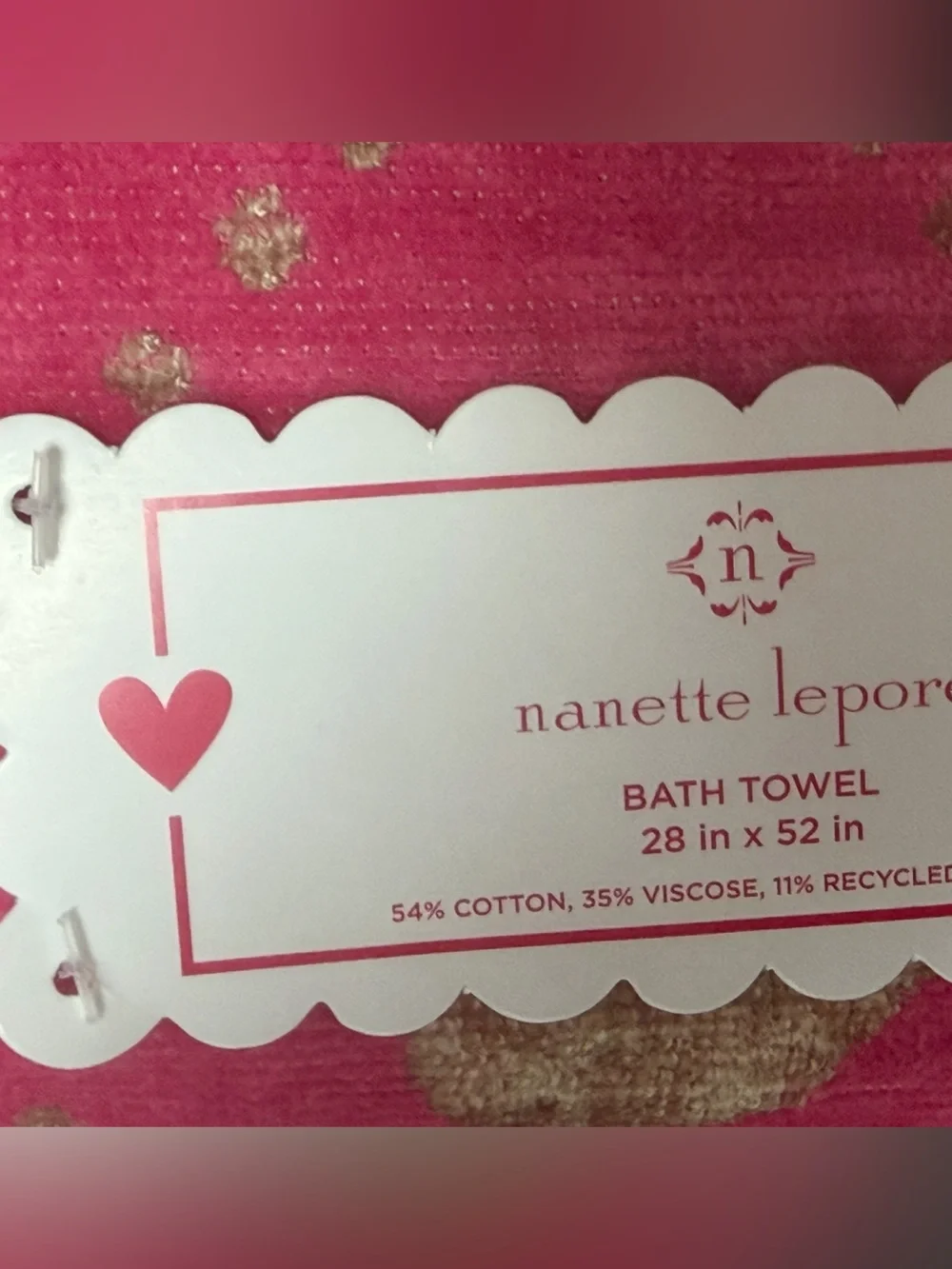 Nanette Lepore NWT Stunning Bold Pink & Gold Heart Accent Soft Plush Towel Set